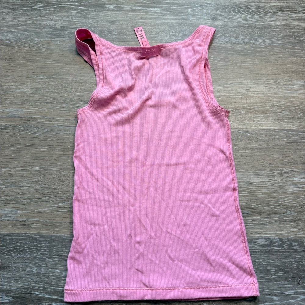 SKIMS Pink Ribbed Tank Top - Picture 3 of 4